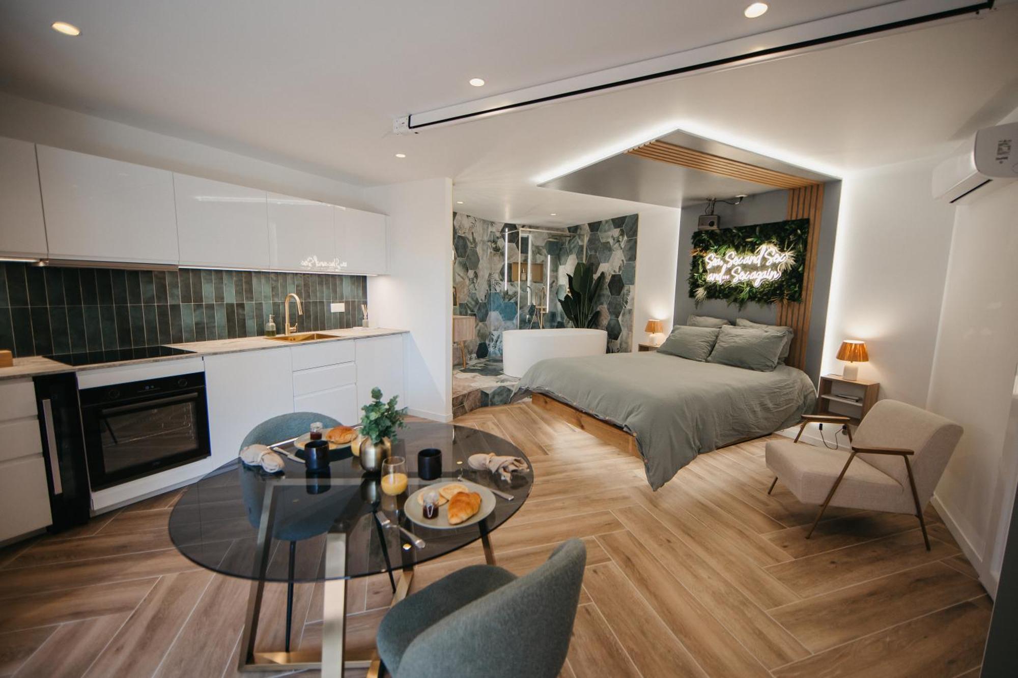 Love & Sunsets Suite Sausset-les-Pins Exterior foto